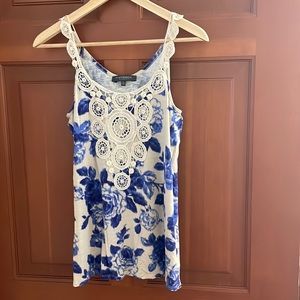 Anthropologie Waverly Grey Blue Beige Floral Crochet Top XS